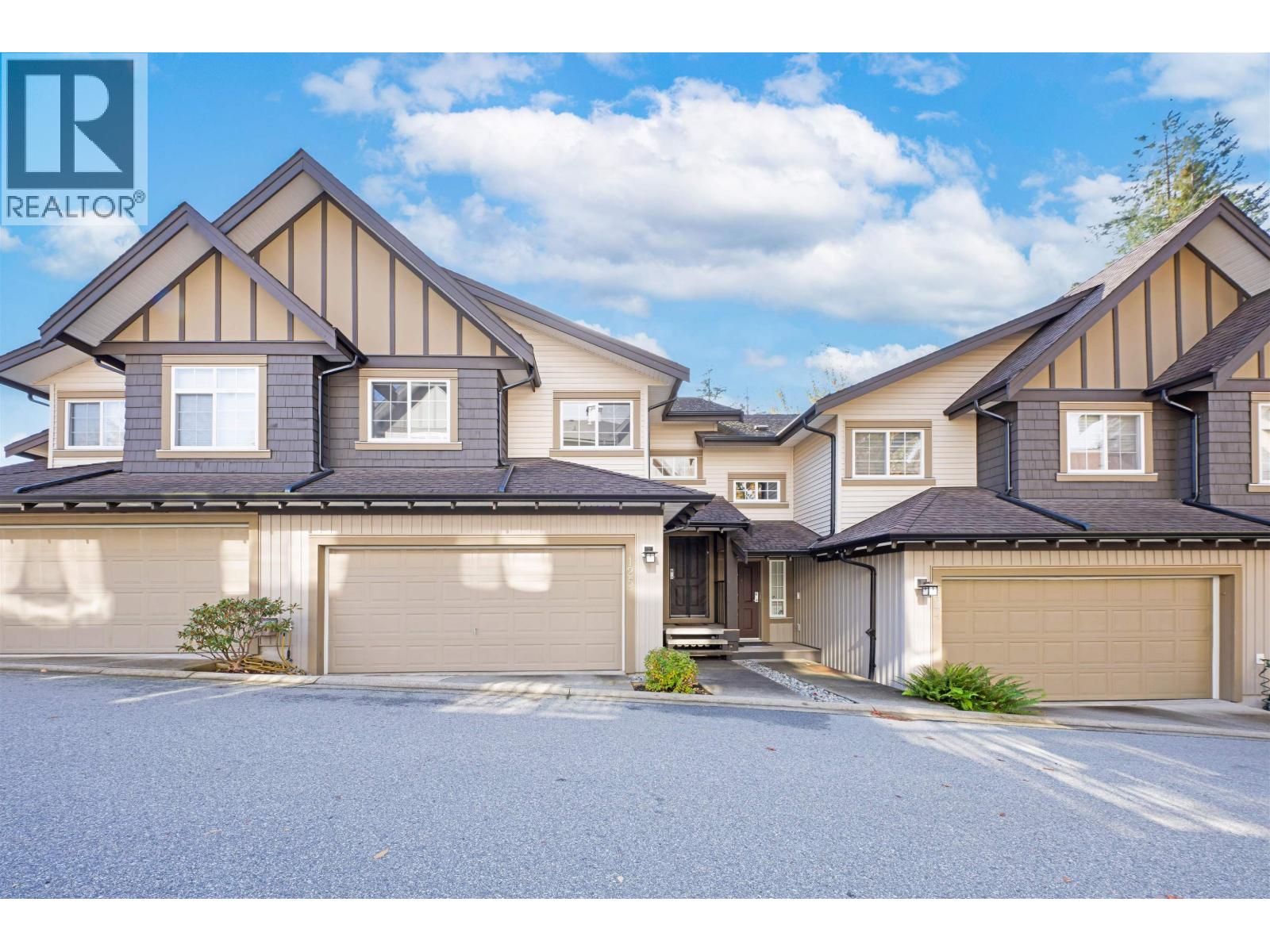 2200 Panorama Drive Unit 125, Port Moody, BC V3H 5M2