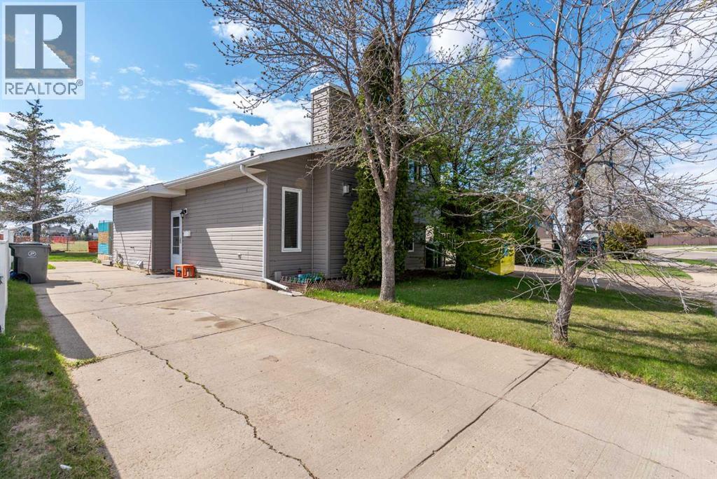 56 Avenue Unit 2714, Lloydminster, AB T9V 2C1
