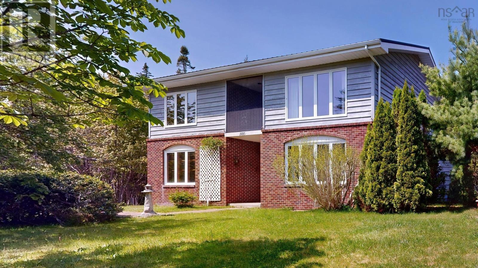 108 Broad River Rd, Summerville Centre, NS B0T 1T0