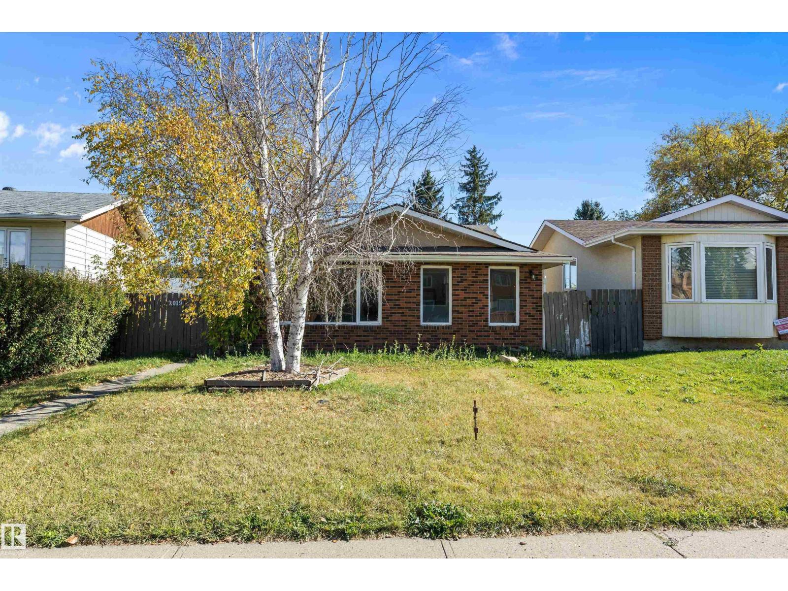 38 St Nw Unit 2019, Edmonton, AB T6L 3G9