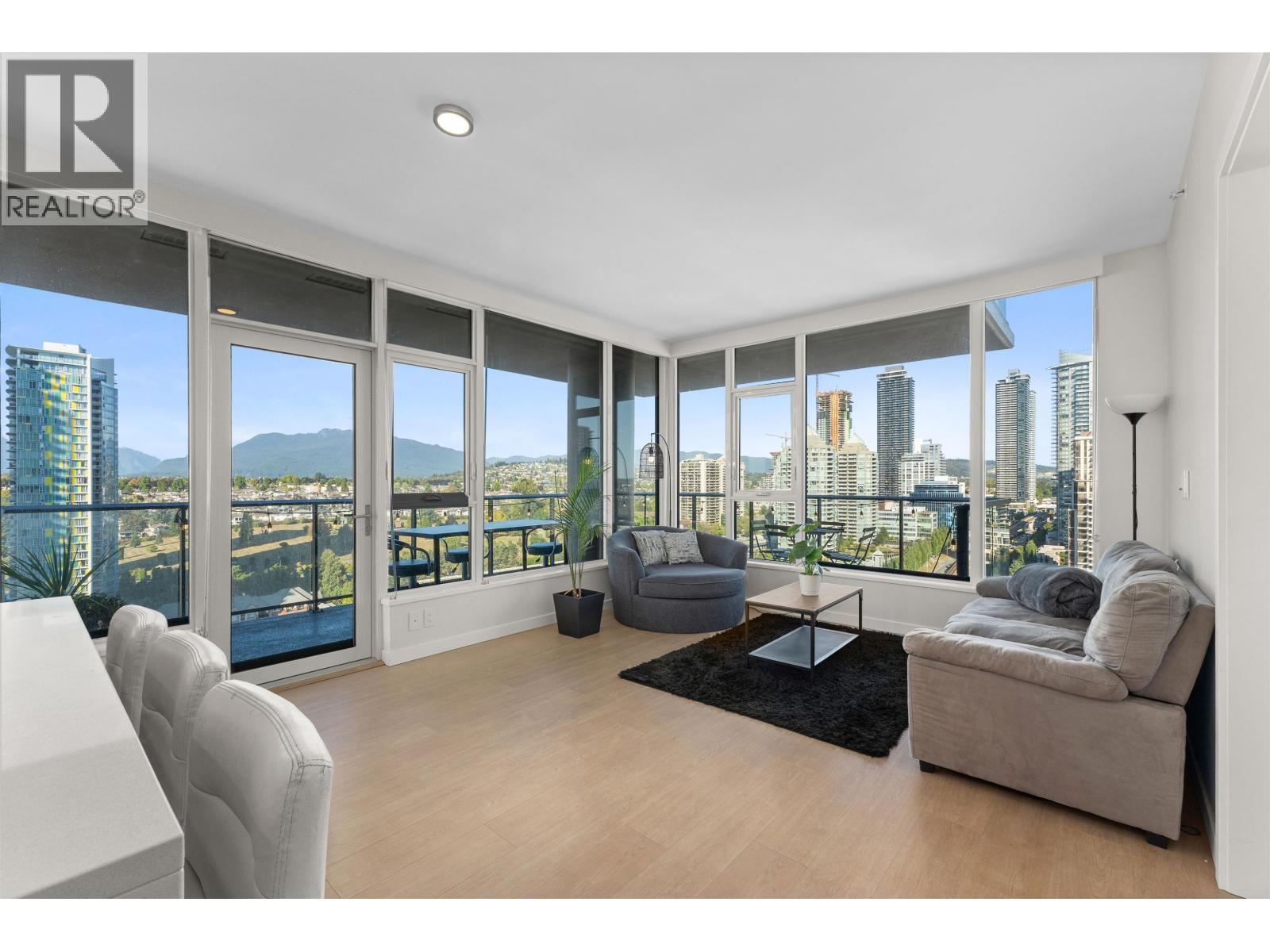 4168 Lougheed Highway Unit 2107, Burnaby, BC V5C 0N9