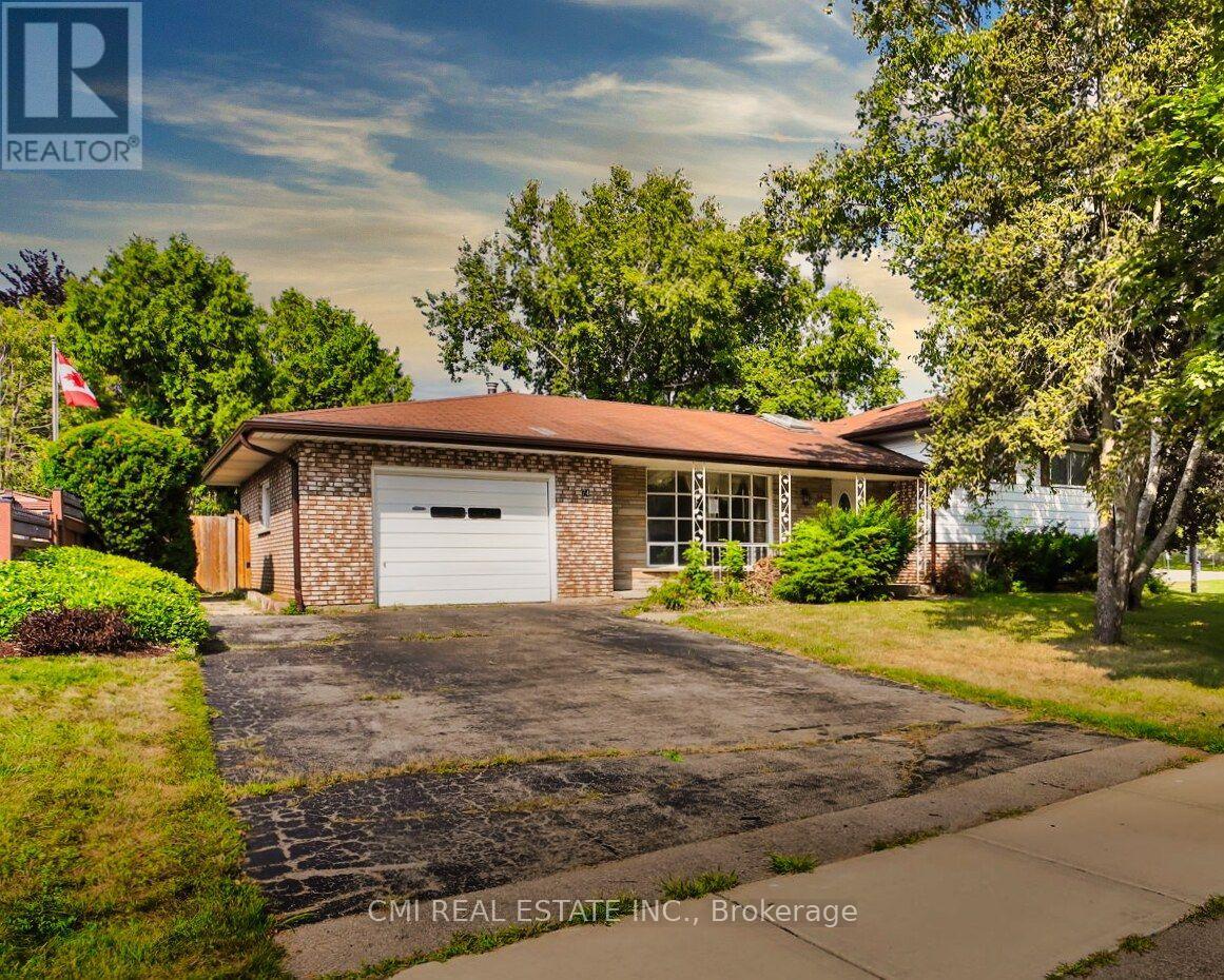 74 Brier Park Rd, Brantford, ON N3R 5T4