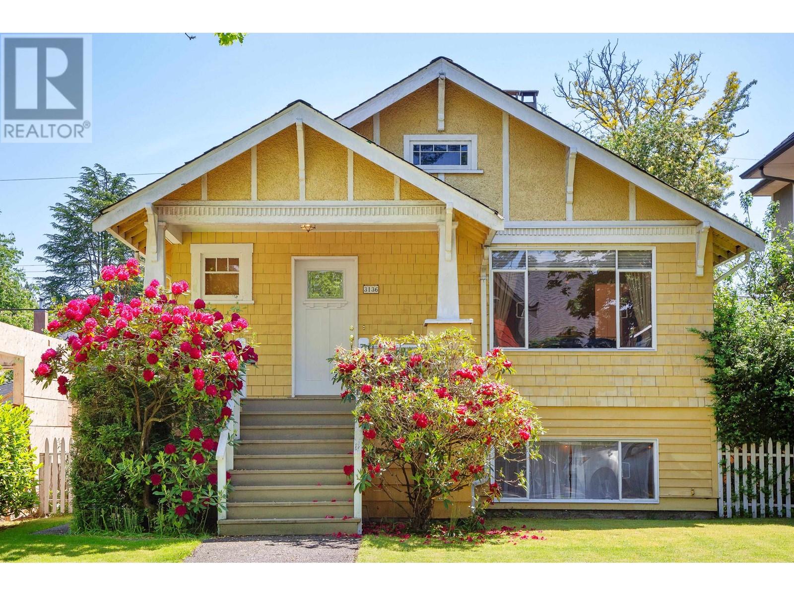 3136 W 11th Ave, Vancouver, BC V6K 2M7
