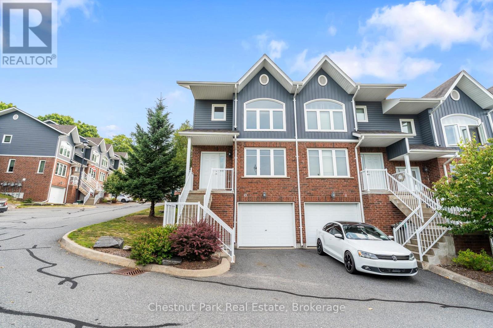 13 37 Silver St, Huntsville, ON P1H 1M2