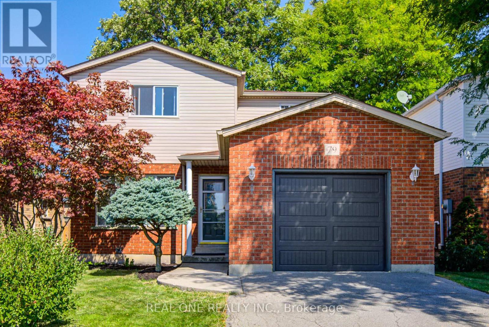 79 Lorenzo Dr, Hamilton, ON L9A 5J5