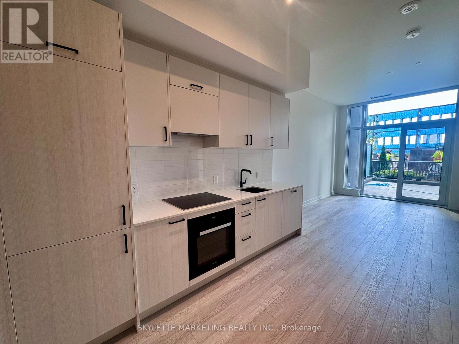 116 1 Kyle Lowry Rd, Toronto Banbury-don Mills, ON M3C 0S6