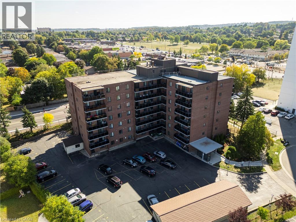 279 Chandler Drive Unit 110, Kitchener, ON N2E 1X6
