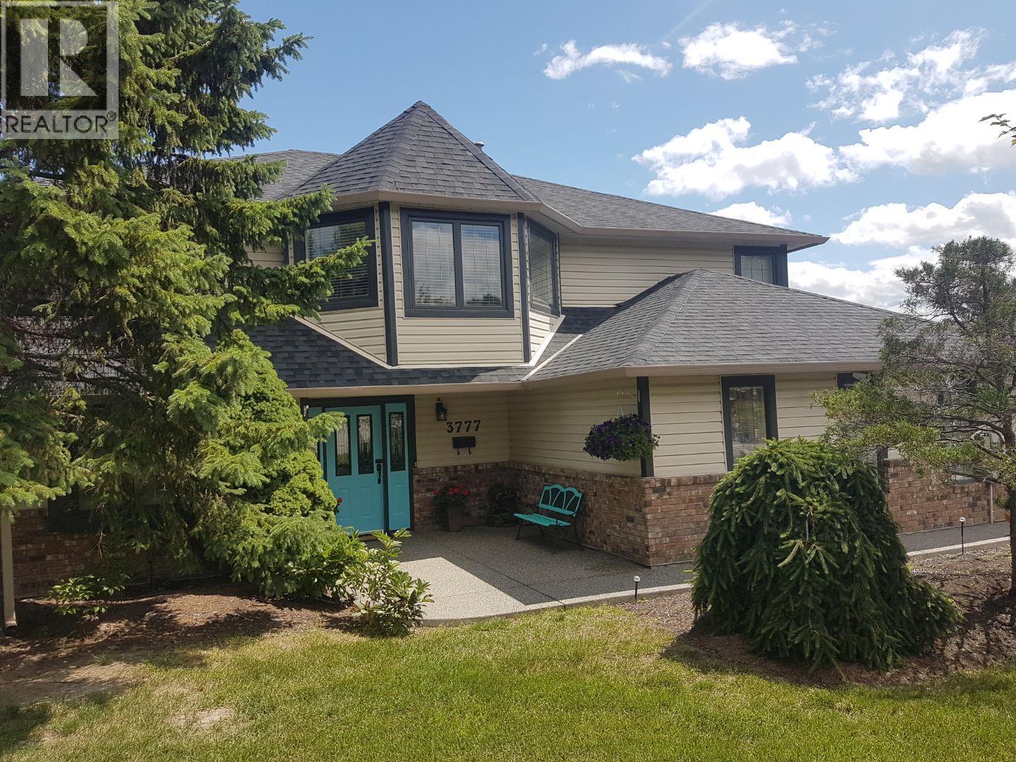 3777 Salloum Rd, West Kelowna, BC V4T 1E3