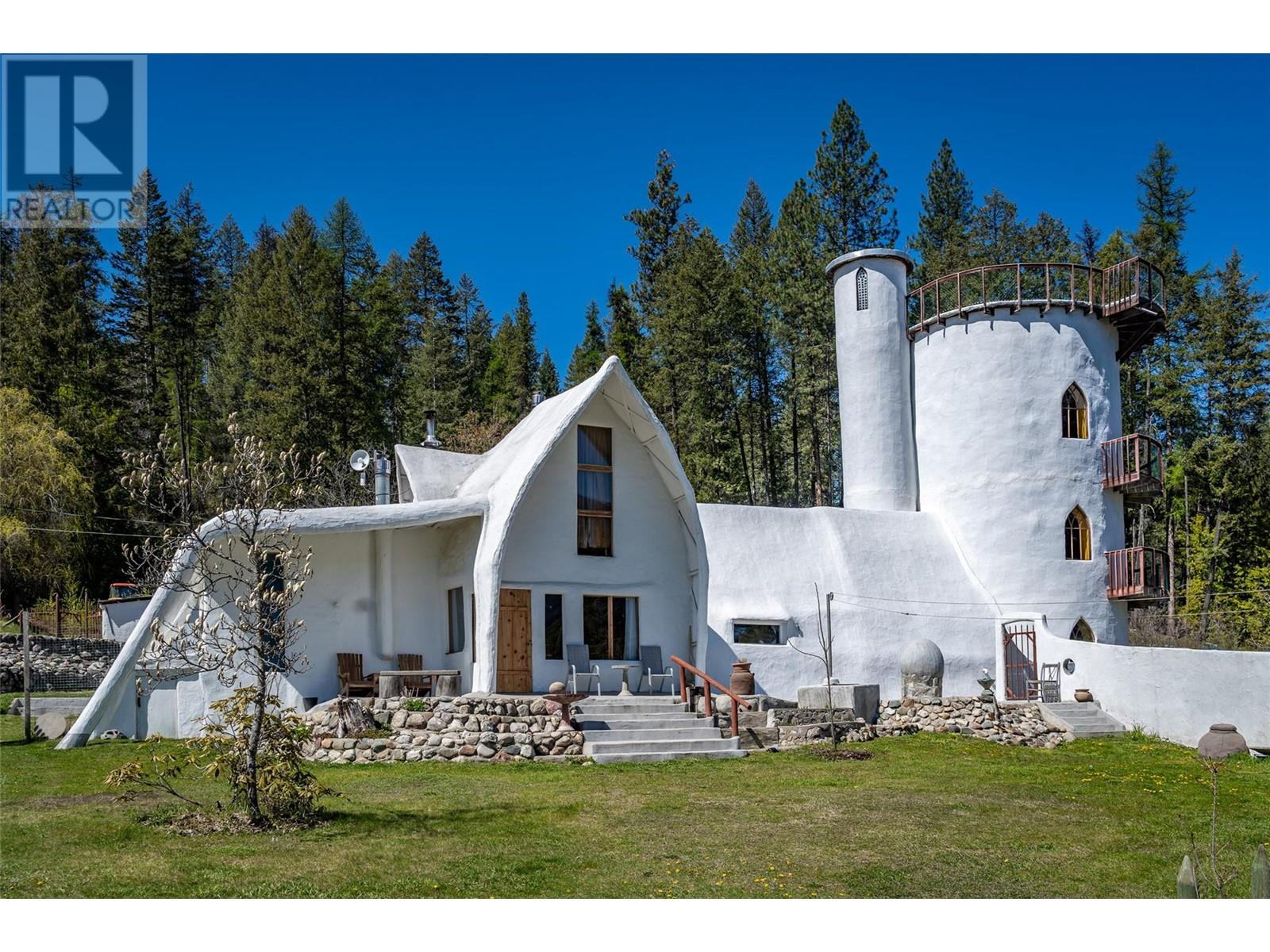 1450 Stewart Creek Rd, Christina Lake, BC V0H 1E0