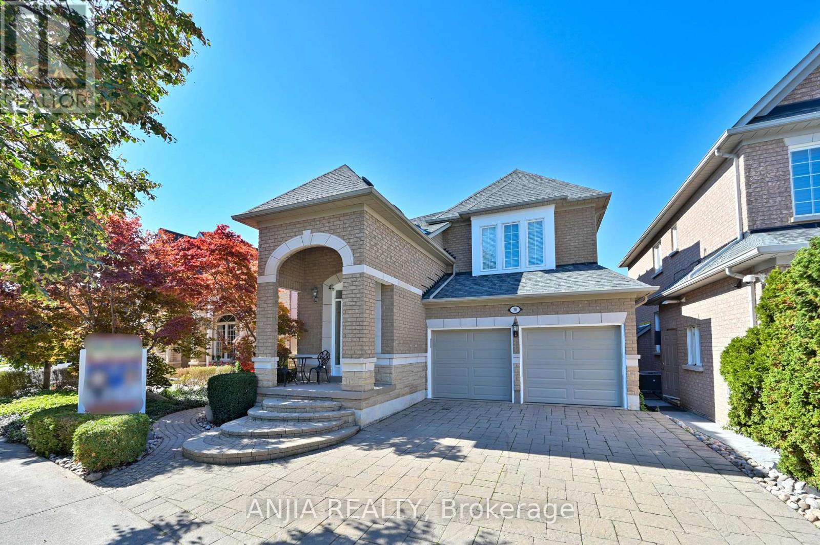 30 Annina Cres, Markham, ON L3R 4S4