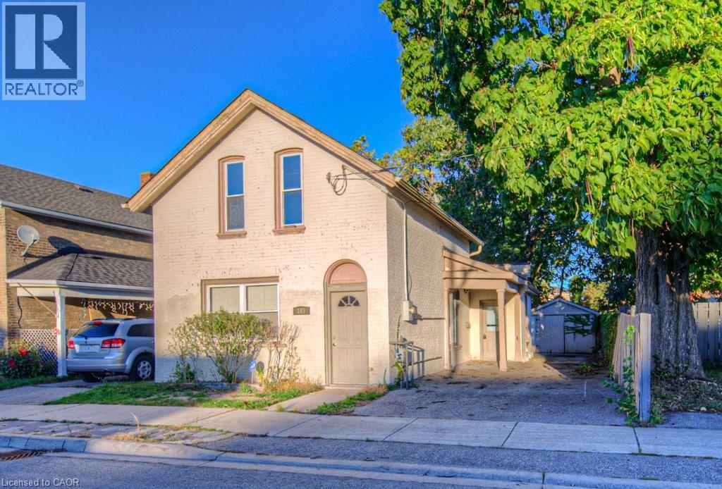 149 Murray St, Brantford, ON N3S 5P9