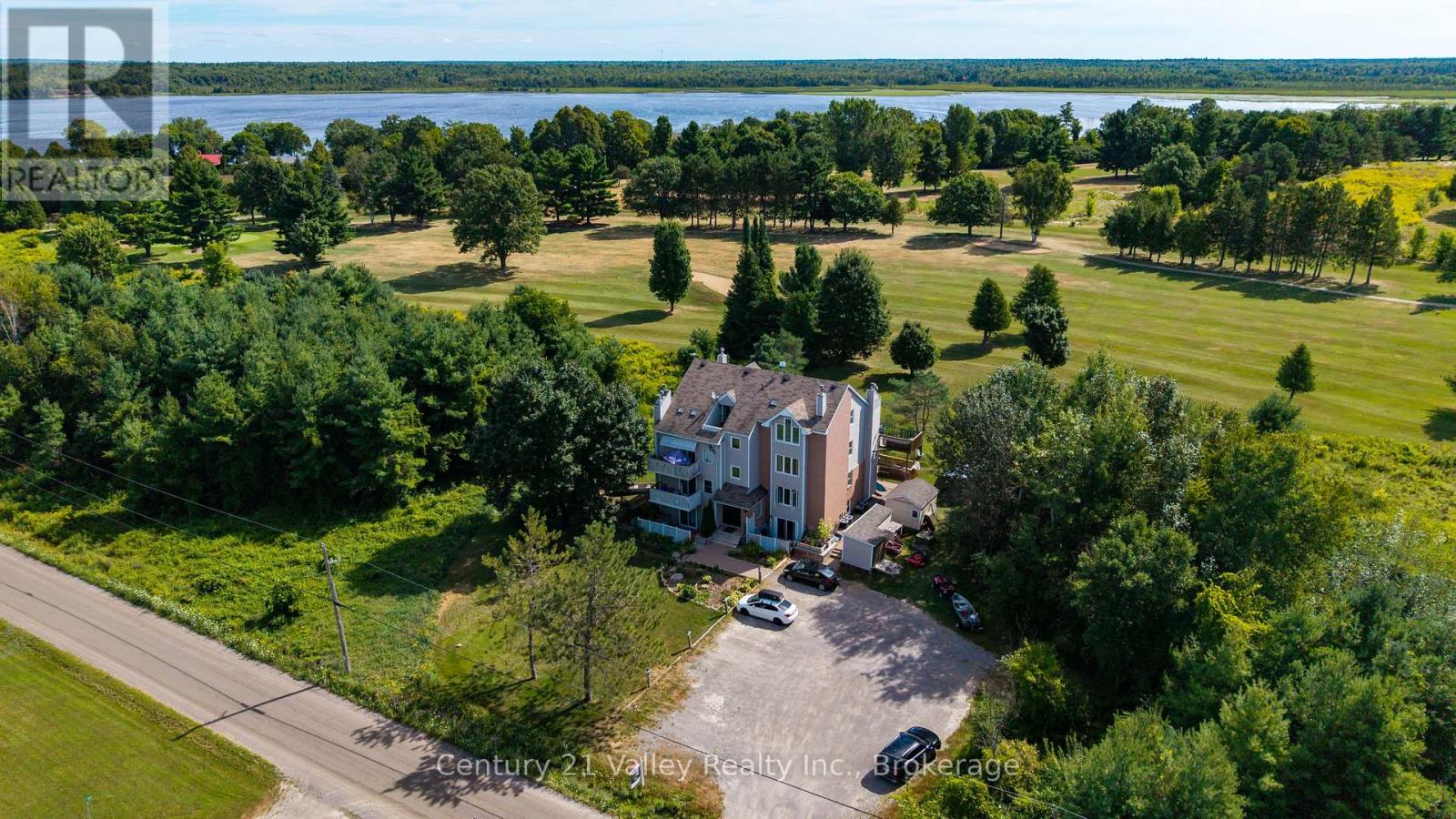 1 Unit 1036 Barryvale Rd #d, Greater Madawaska, ON K0J 1H0