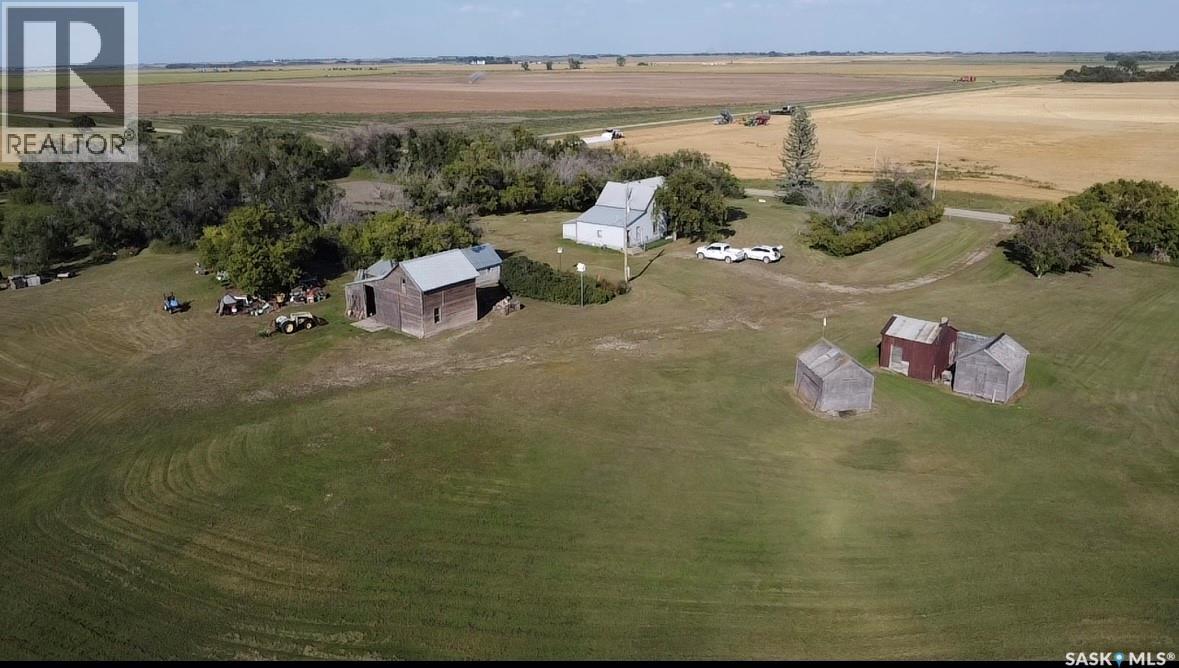 284 Saskatchewan Ave, Outlook, SK S0L 2N0