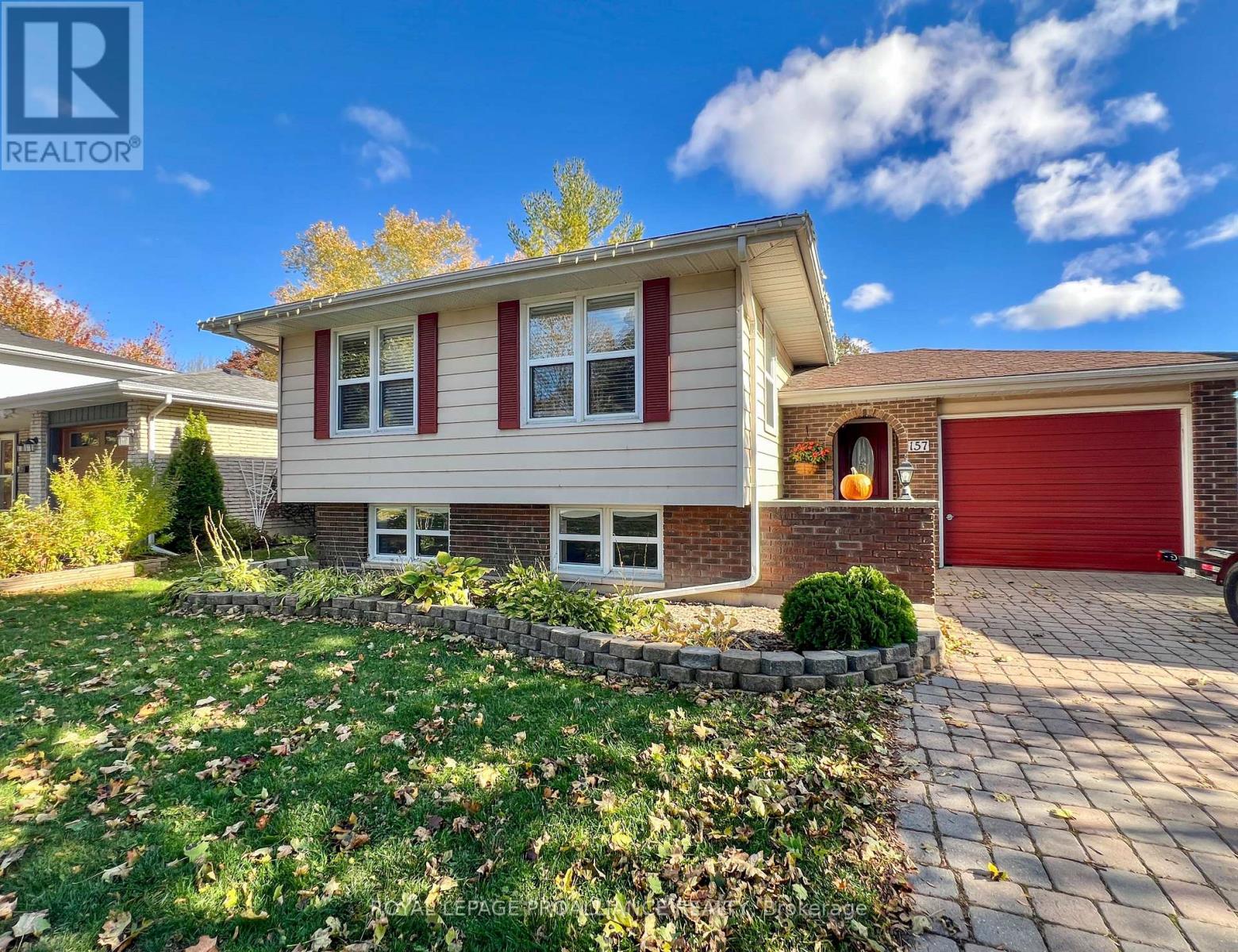 157 Singleton Dr, Belleville, ON K8N 5H4