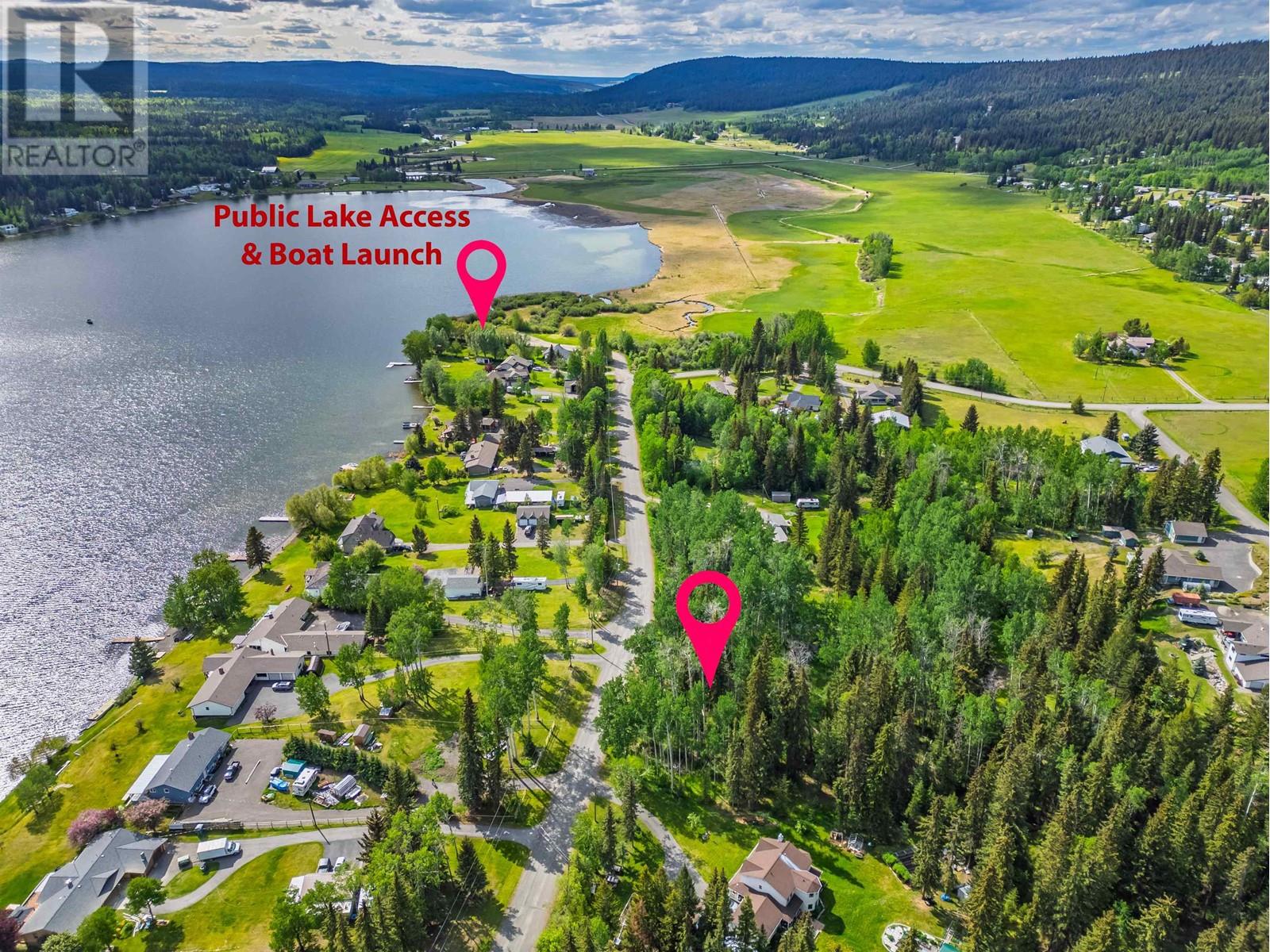 6139 Lakeshore Dr, Horse Lake, BC V0K 2E3
