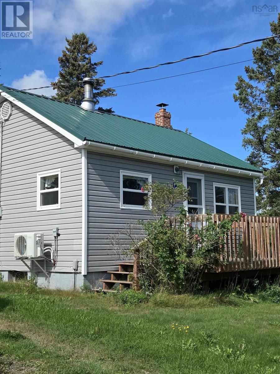 77 Bayfield Rd, Afton, NS B0H 1A0