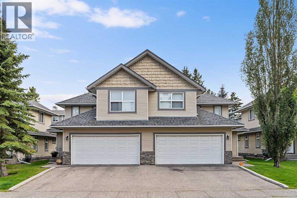 27 Cedarwood Ln SW, Calgary, AB T2W 6J3