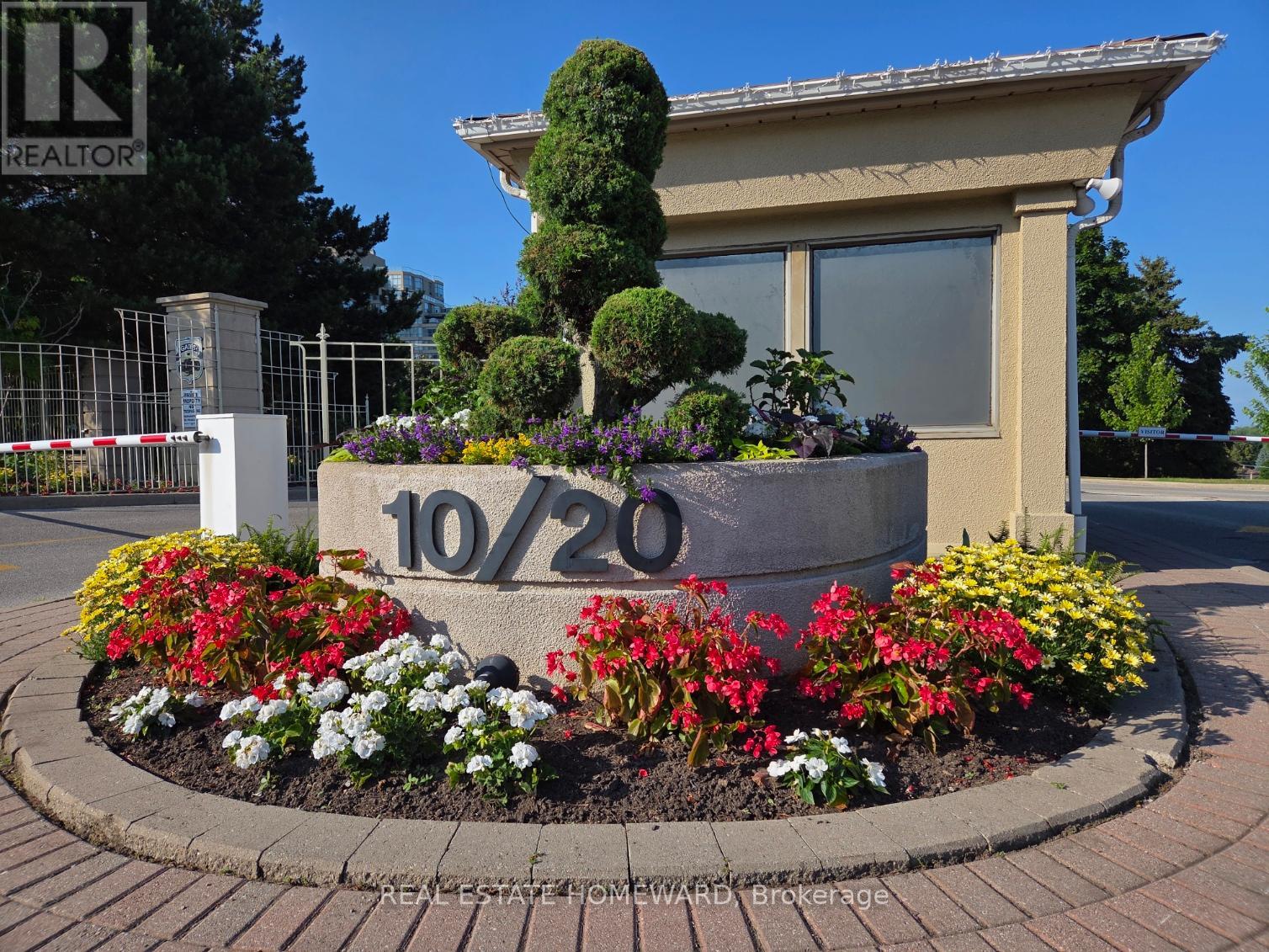 311 20 Guildwood Pkwy, Toronto, ON M1E 5B6