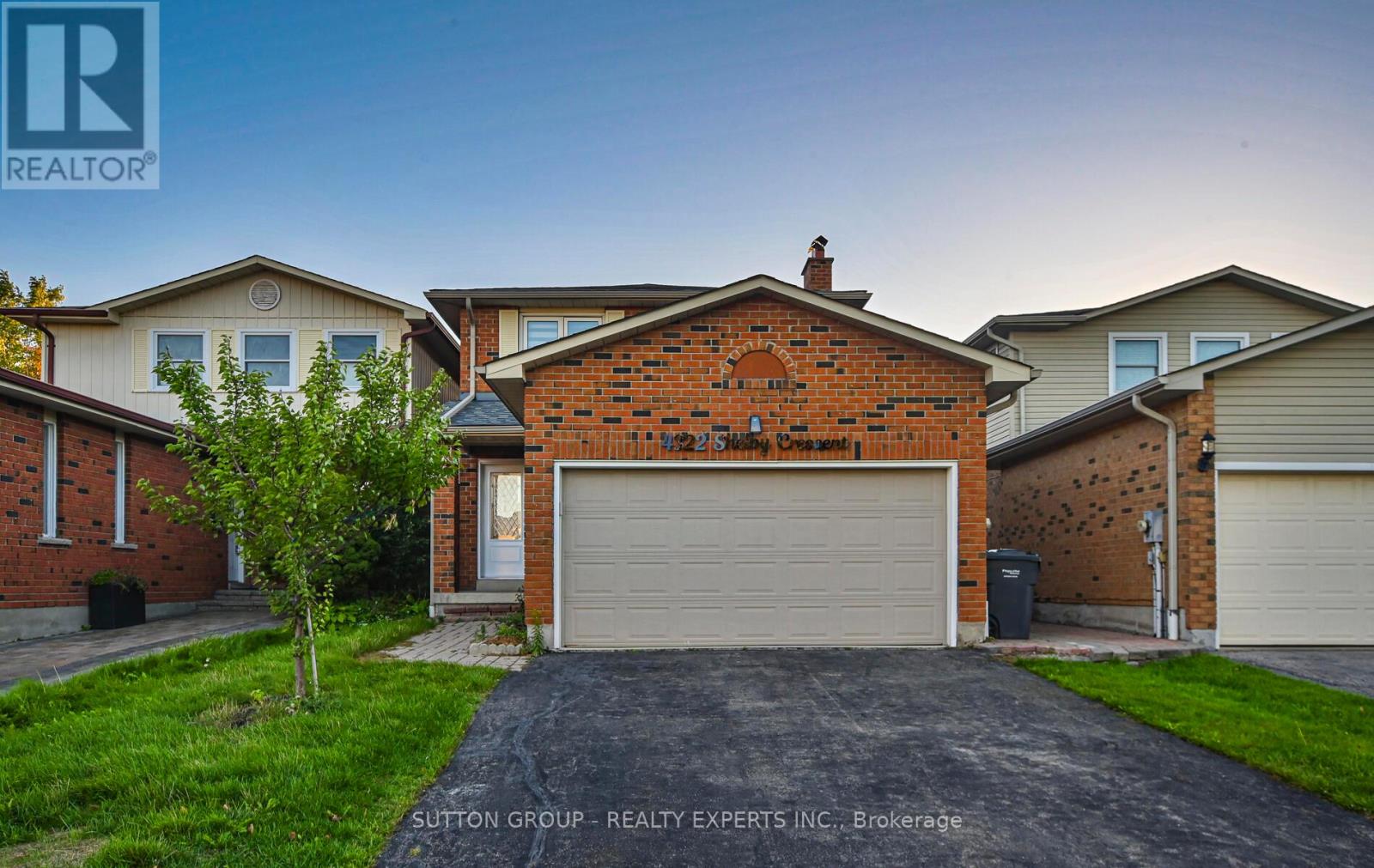 4322 Shelby Cres, Mississauga, ON L4W 3T3