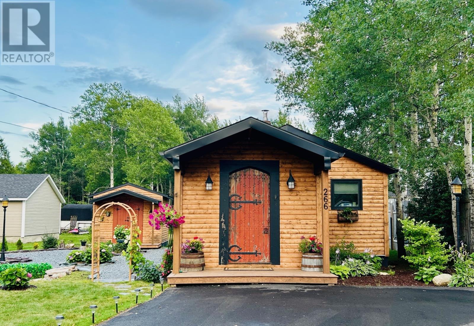 266 Grenfell Hts, Grand Falls-Windsor, NL A2A 2J2