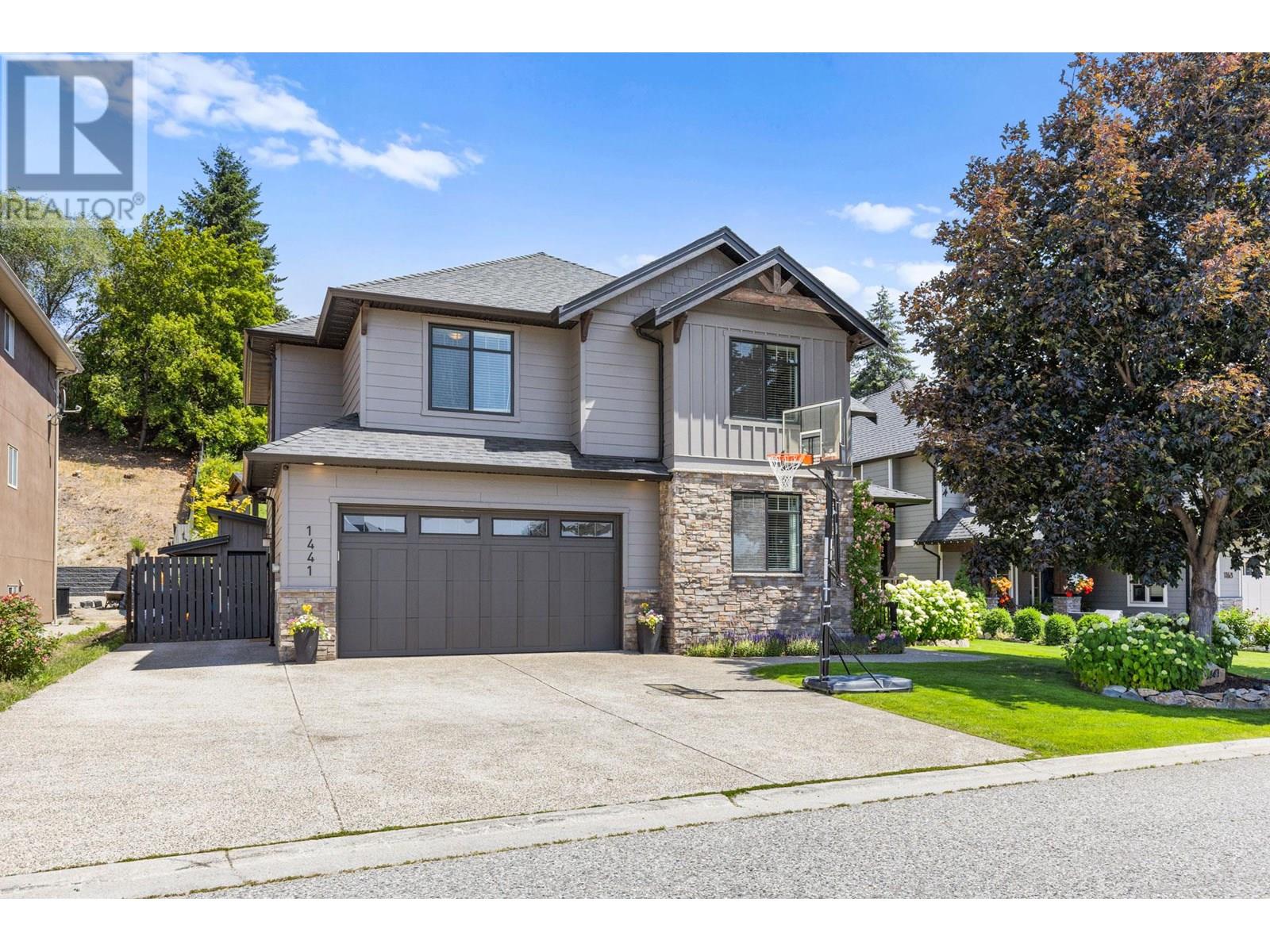 1441 Black Mountain Cres, Kelowna, BC V1P 1P6
