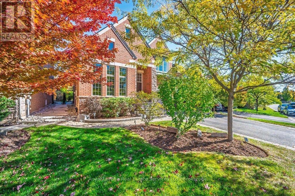 2373 Gamble Rd, Oakville, ON L6H 7V6