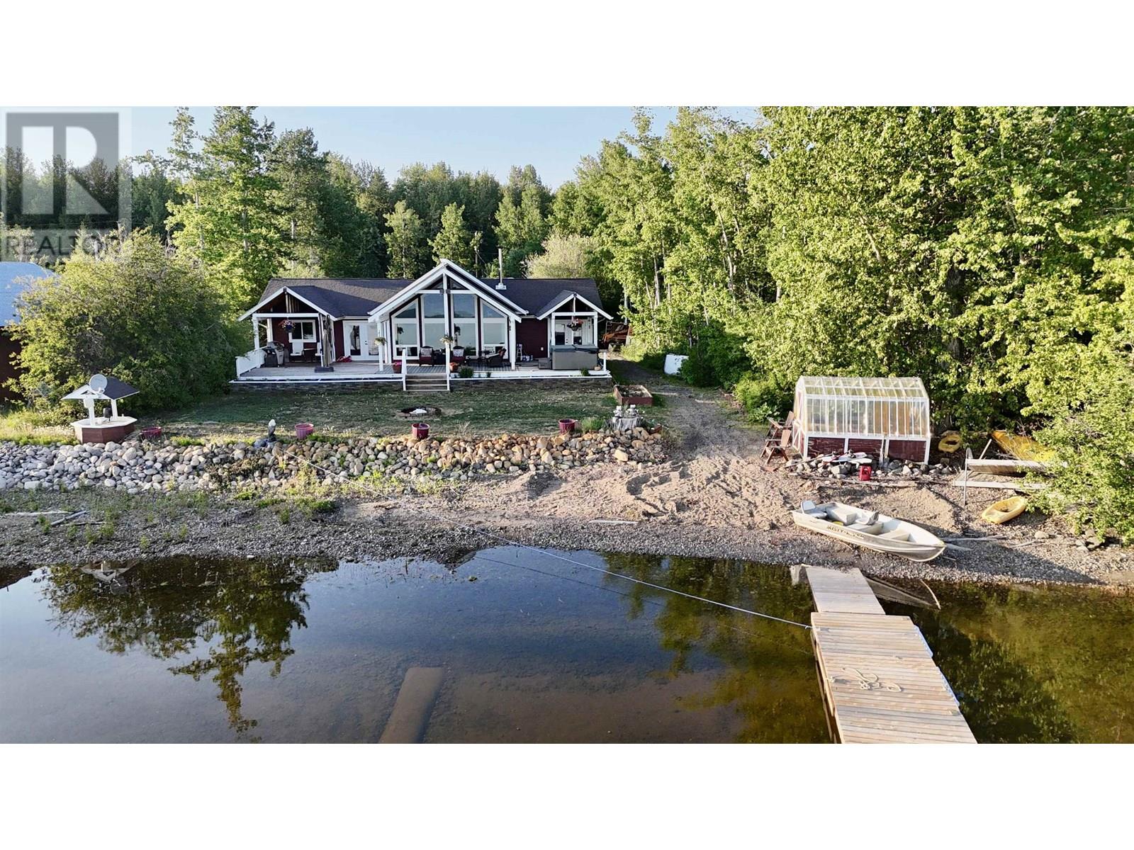 7285 Peterson Rd, Fraser Lake, BC V0J 1S0