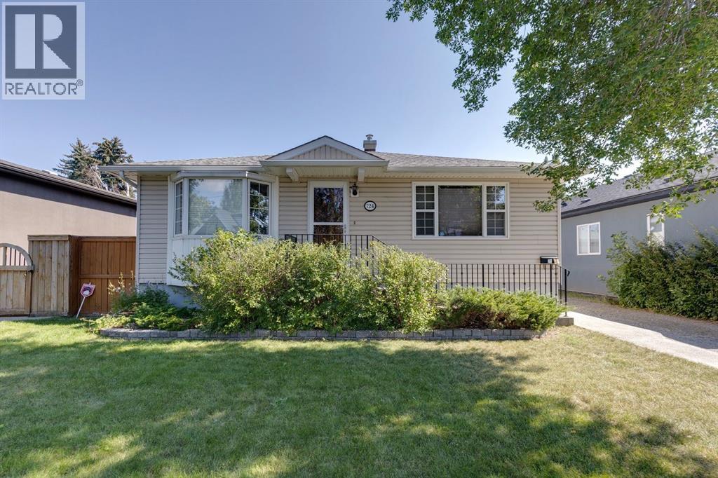 35 Street Nw Unit 724 #a, Calgary, AB T2N 3A2