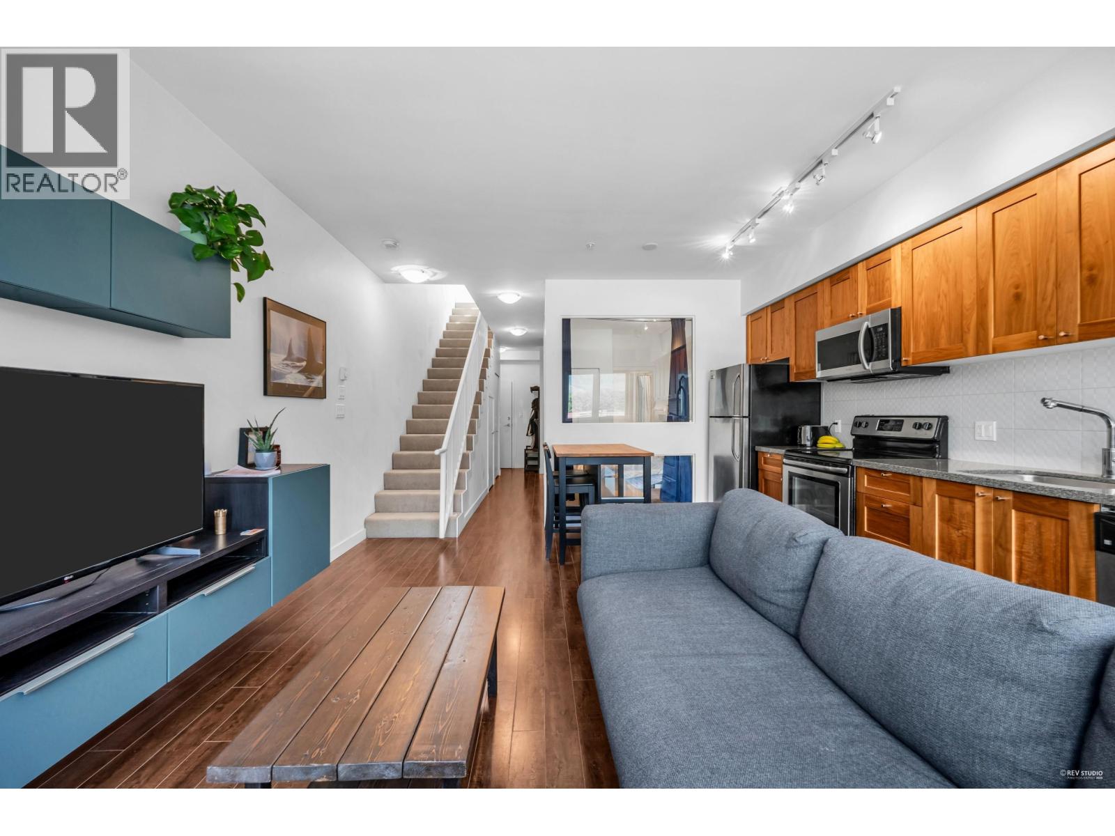 37841 Cleveland Avenue Unit 401, Squamish, BC V8B 0S8