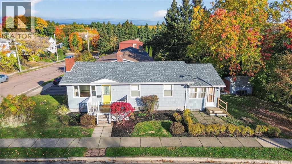219 Bromley Ave, Moncton, NB E1C 5V5