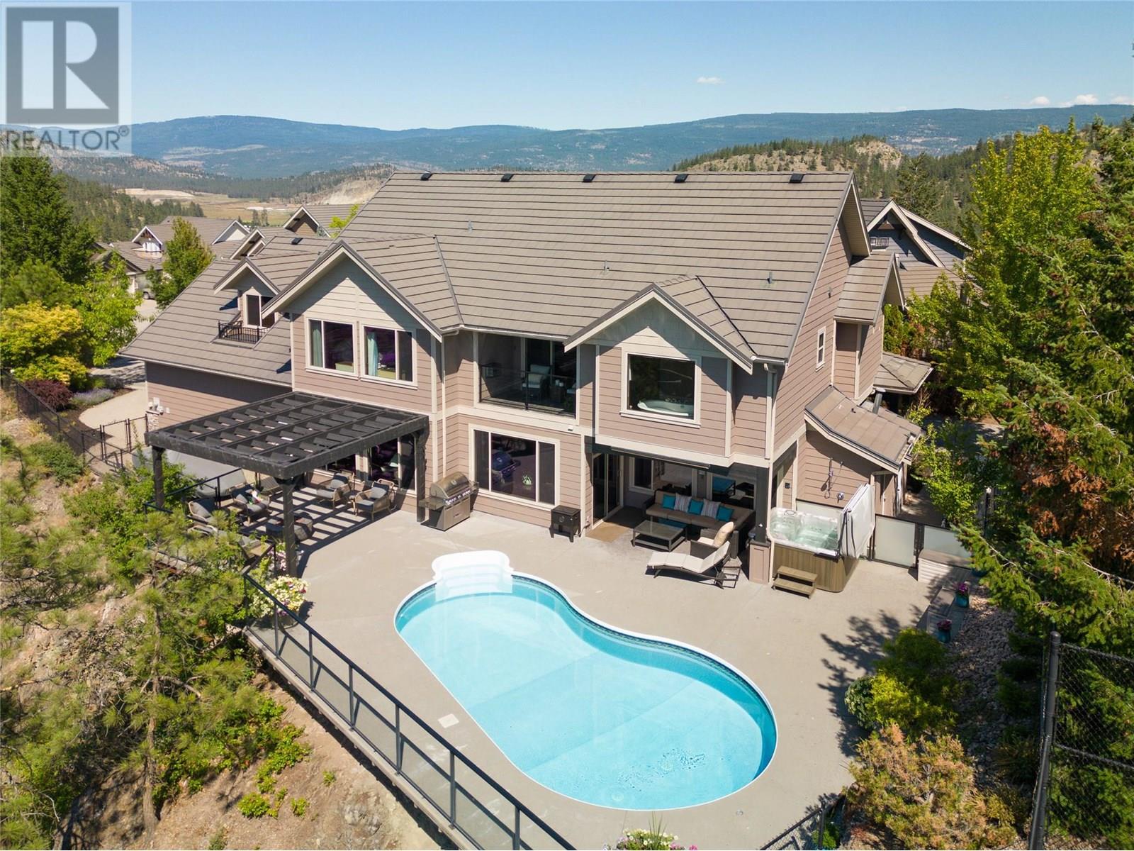 854 Big Rock Ct, Kelowna, BC V1V 2S1