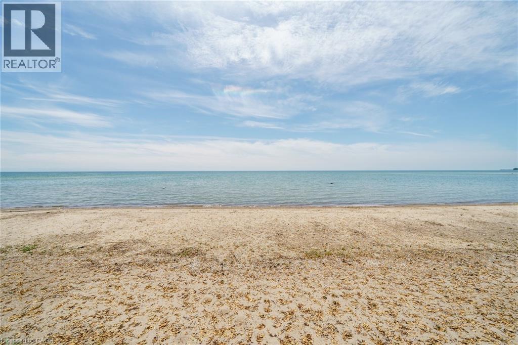 976 Lakeshore Rd, Selkirk, ON N0A 1P0