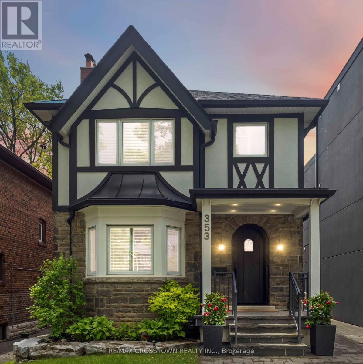 353 Briar Hill Ave, Toronto, ON M4R 1J3