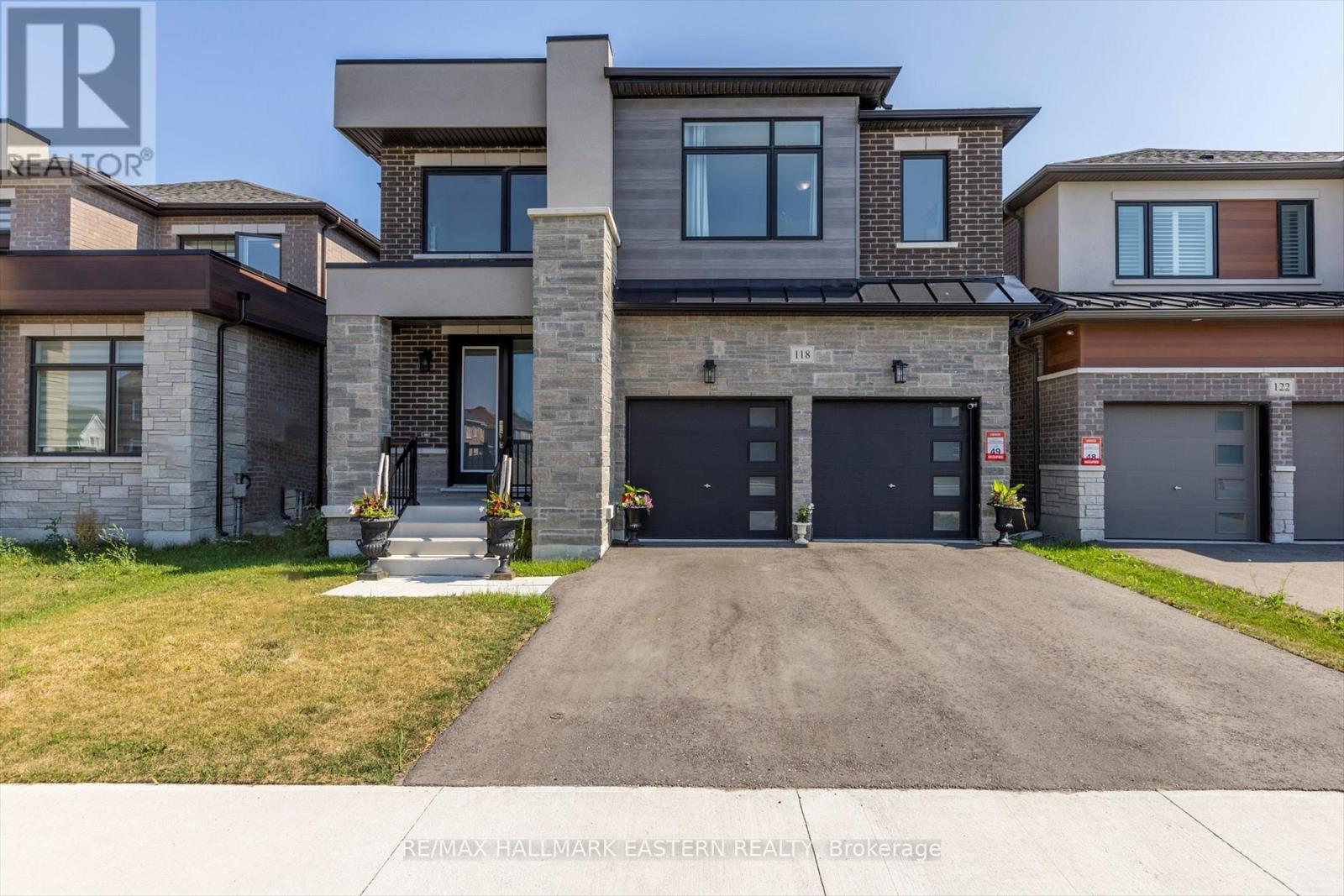 118 Whitehand Dr, Clarington Newcastle, ON L1B 0W1