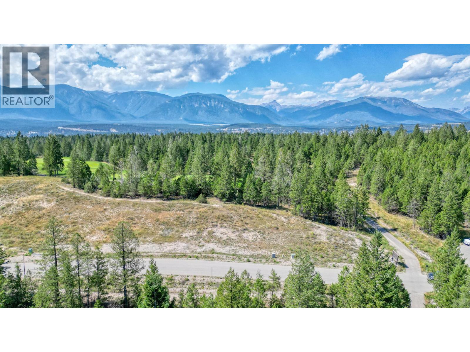 Cooper Road, Windermere, BC V0B 2L0
