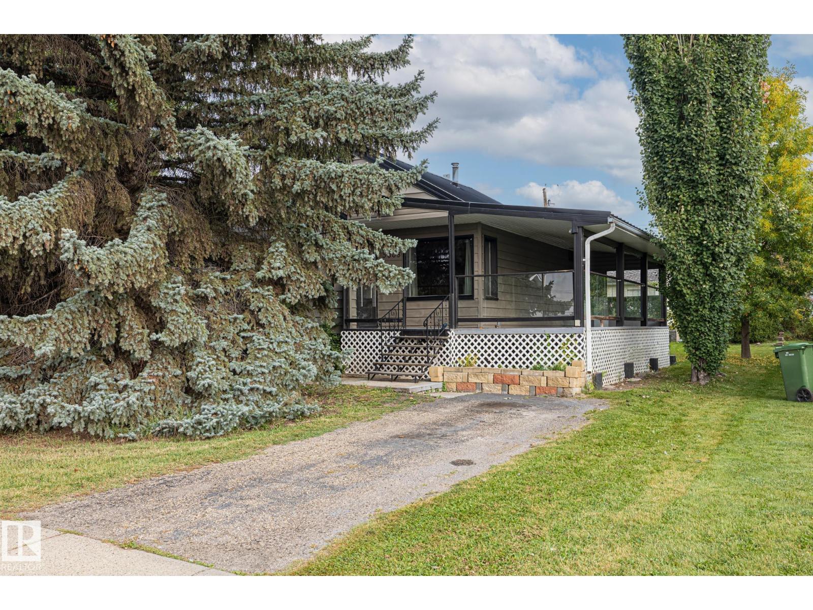 54 Av Unit 5008, Wabamun, AB T0E 2K0