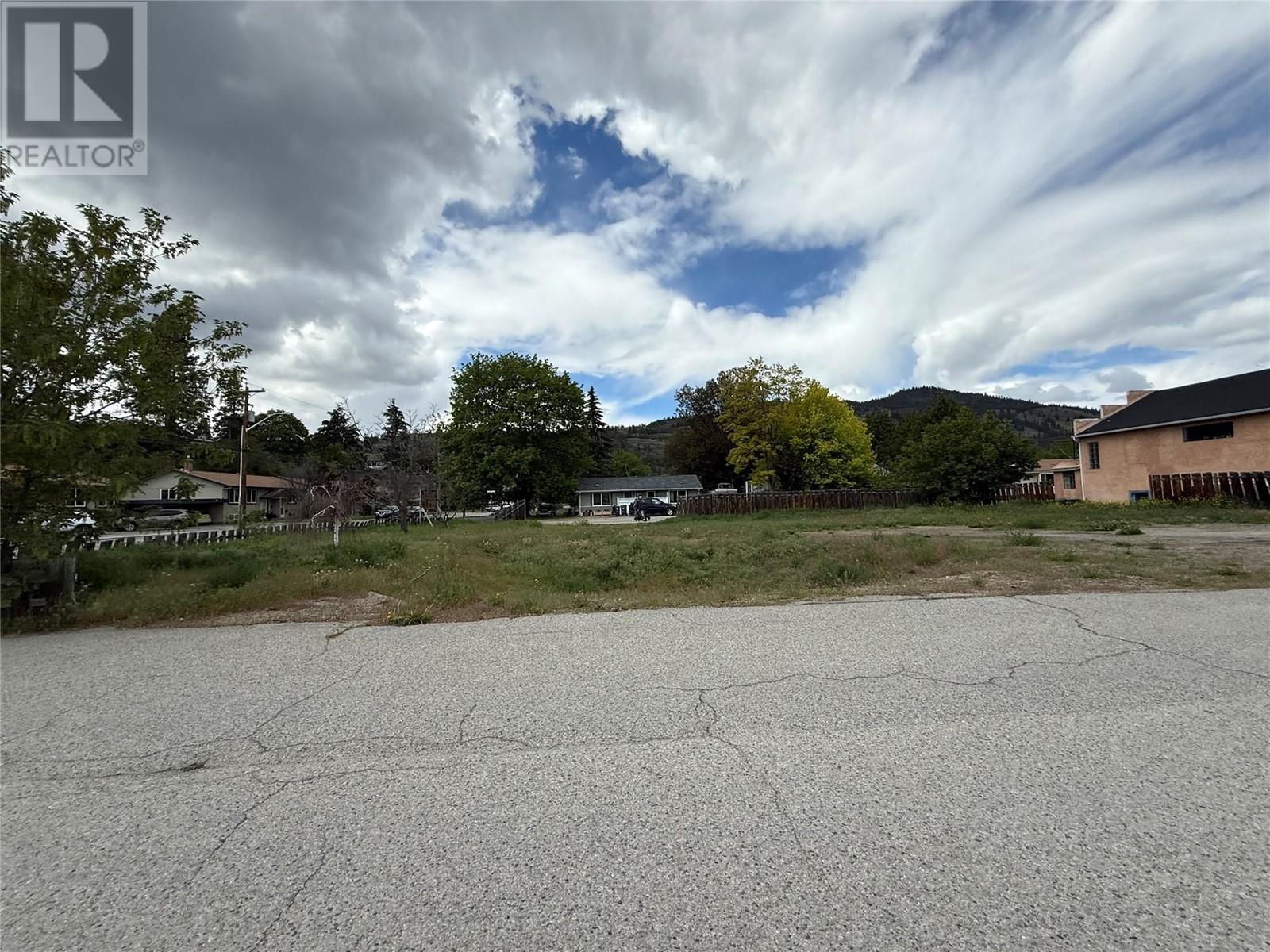 10518 Jubilee Rd, Summerland, BC V0H 1Z0