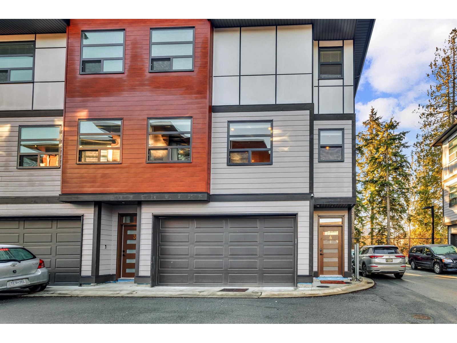 32970 Tunbridge Avenue Unit 4, Mission, BC V2V 6X9