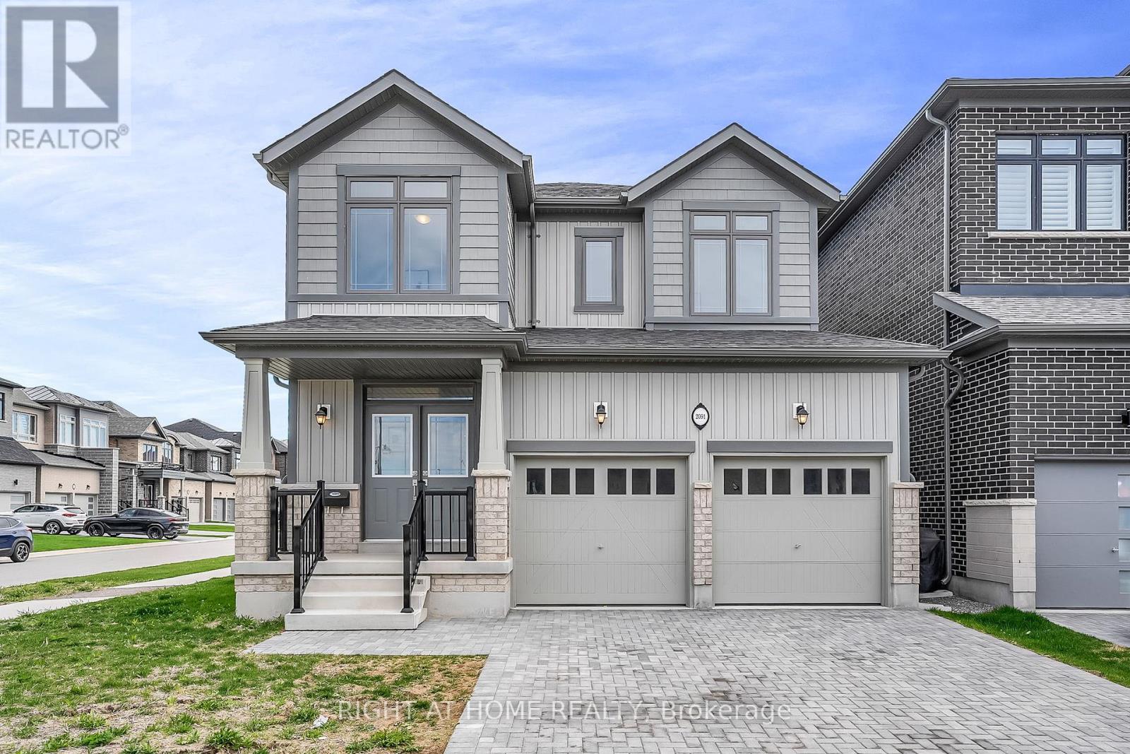 2091 Hallandale St, Oshawa Kedron, ON L1L 0T9