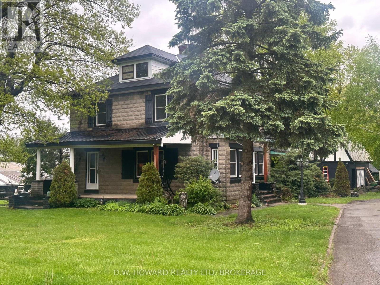 3276 Bertie St, Fort Erie, ON L0S 1N0