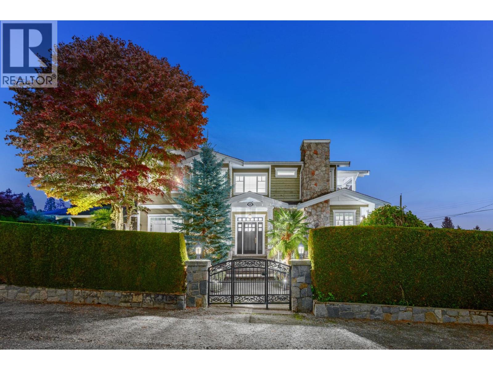 1197 Fulton Ave, West Vancouver, BC V7T 1N4