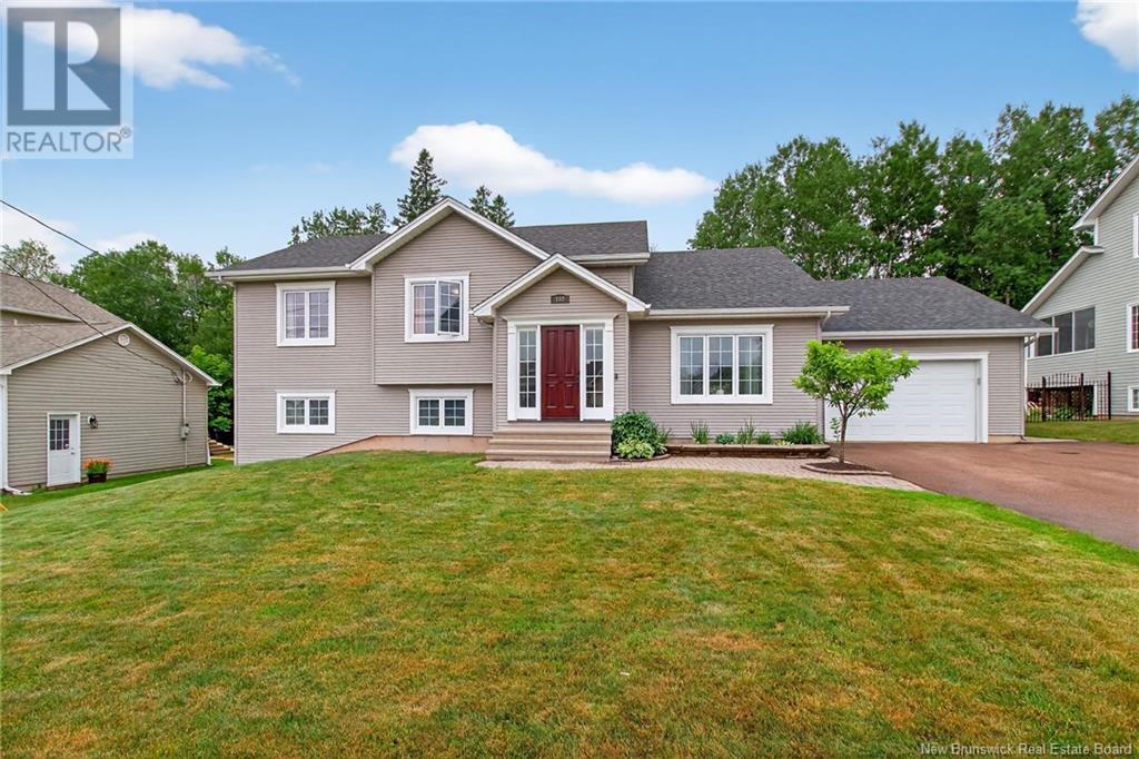 108 Meunier St, Dieppe, NB E1A 7W9