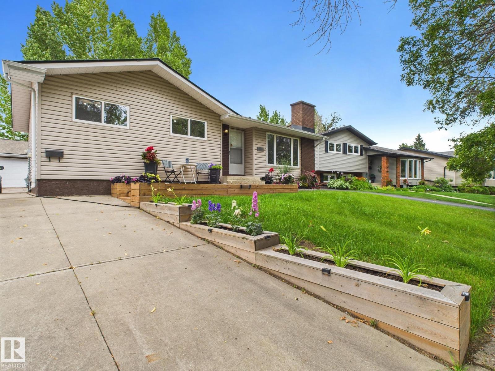 92 Av Unit 8525, Fort Saskatchewan, AB T8L 1A1