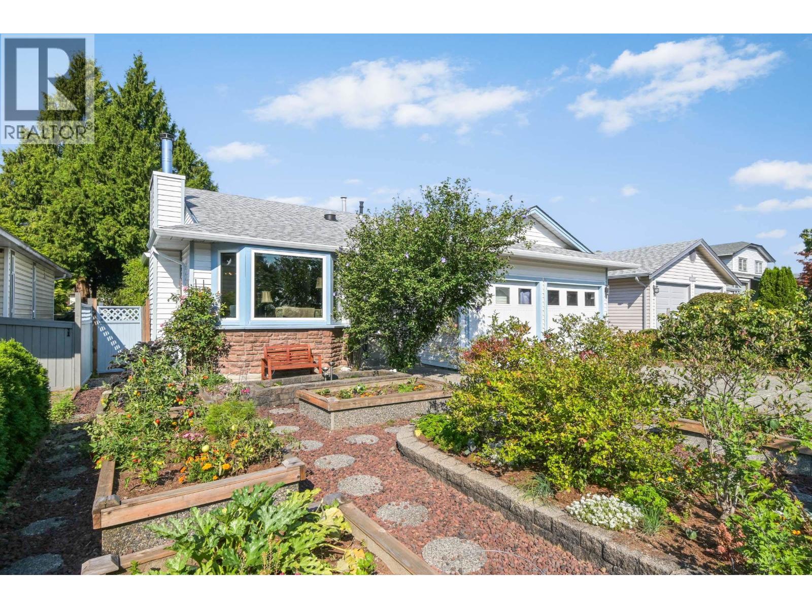 12201 Irving St, Maple Ridge, BC V2X 9S2