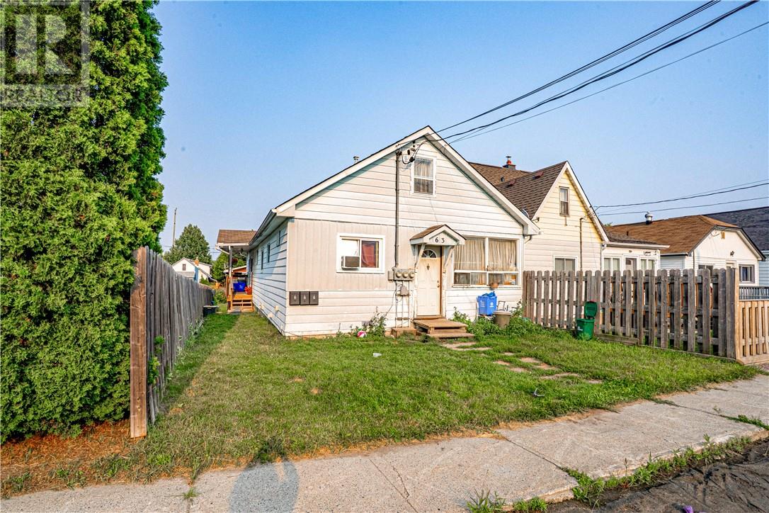 63 Jean St, Sudbury, ON P3C 4W2