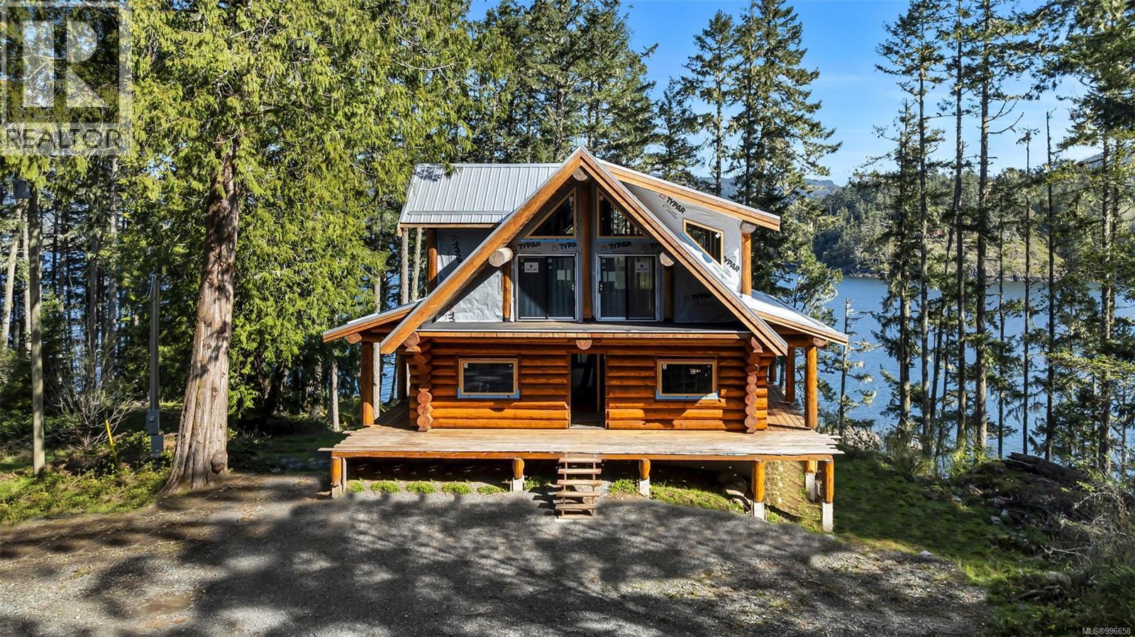 998 Gillespie Rd, Sooke, BC V9Z 0Z5