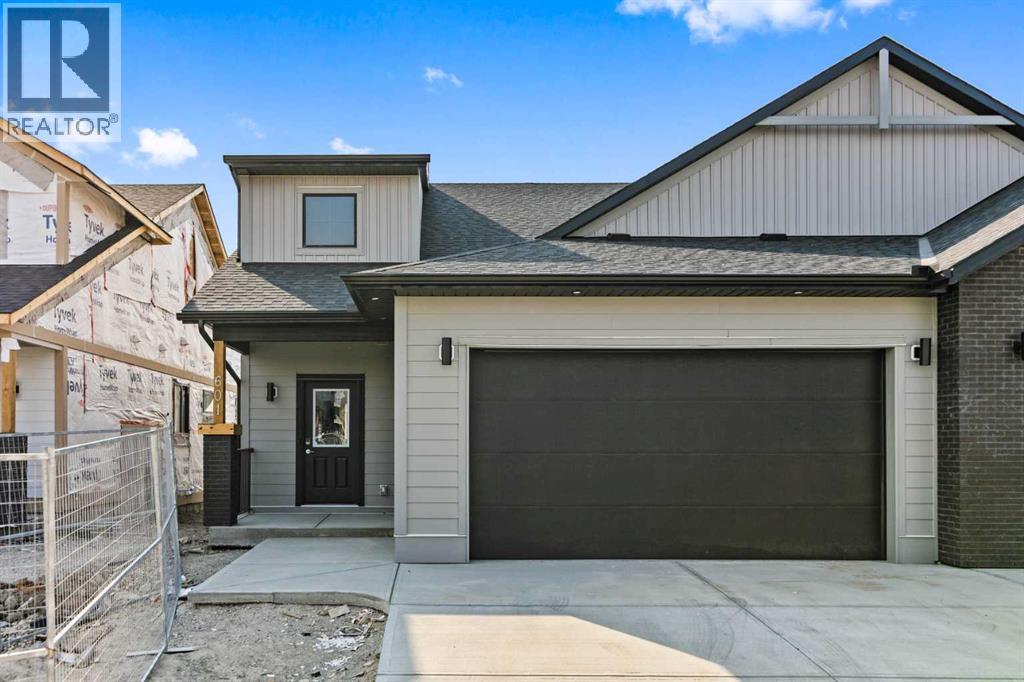 15 Coopersfield Link Sw Unit 601, Airdrie, AB T4B 5P5