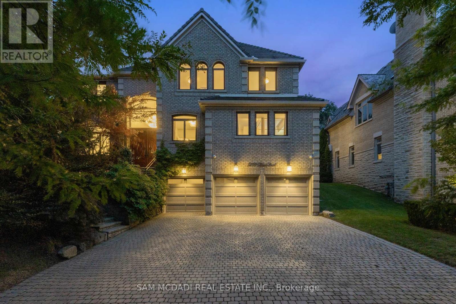 5270 Tiffany Ct, Mississauga, ON L5M 5G9