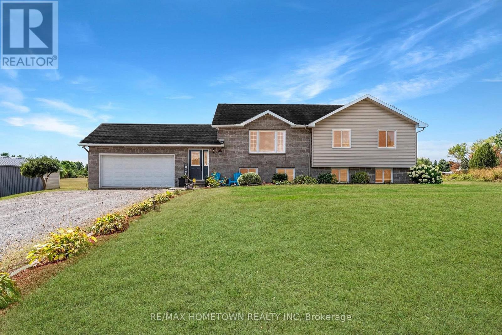 4650 County Rd 15 Rd, Augusta, ON K6V 5T2