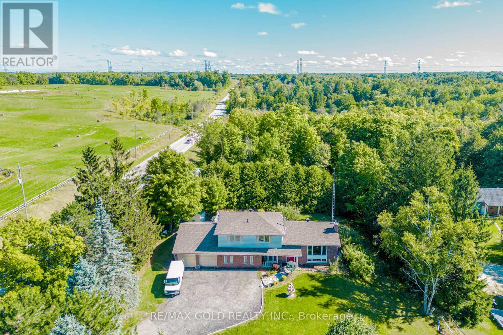 9109 Wellington Rd 50, Erin, ON L7J 2L8